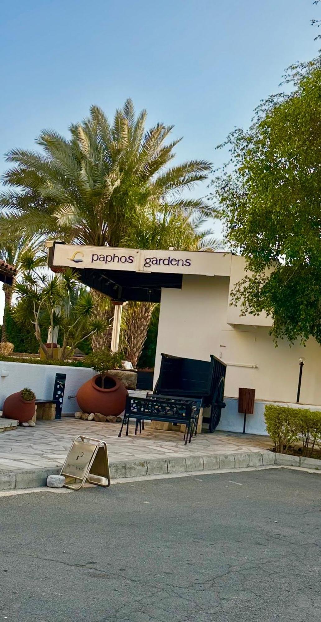 Paphos Gardens Studio Suite Bagian luar foto